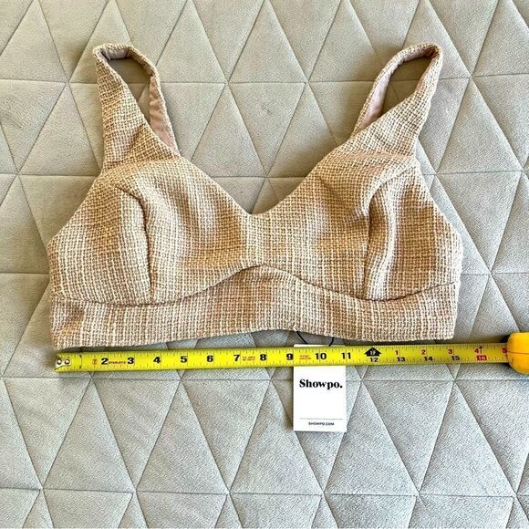 NEW Showpo. Melbourne Twill Tailored V Neckline Crop Top Bra in Stone Size US 8 - Picture 4 of 10